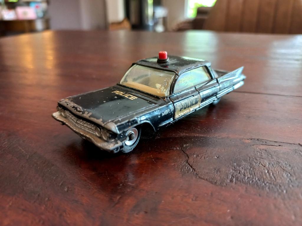 Dinky toys Cadillac Police no.12500/60., Ophalen of Verzenden, Gebruikt, Auto, Dinky Toys
