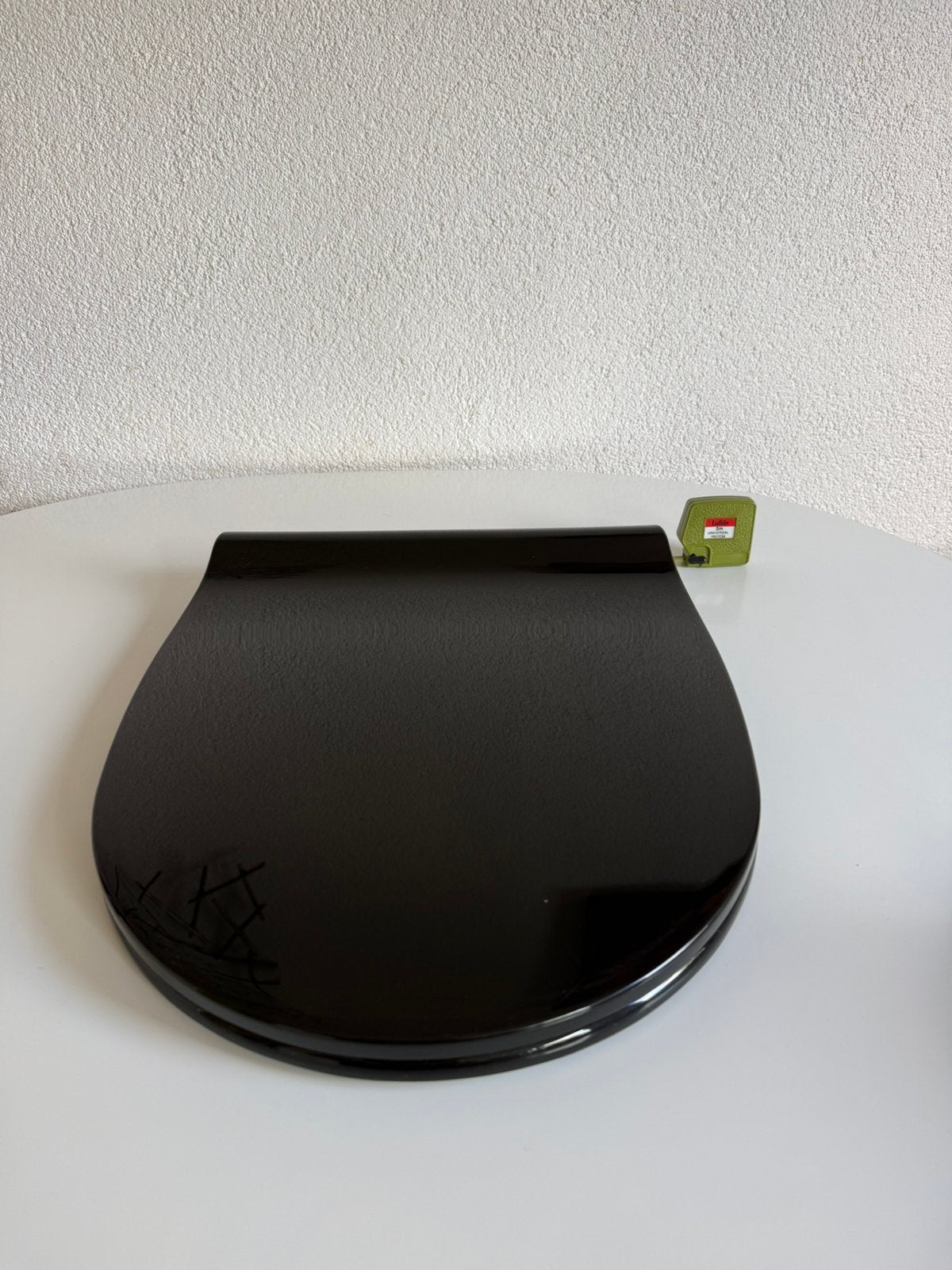 Gratis zwarte wc bril, Ophalen, Zo goed als nieuw, Zwart, Modern
