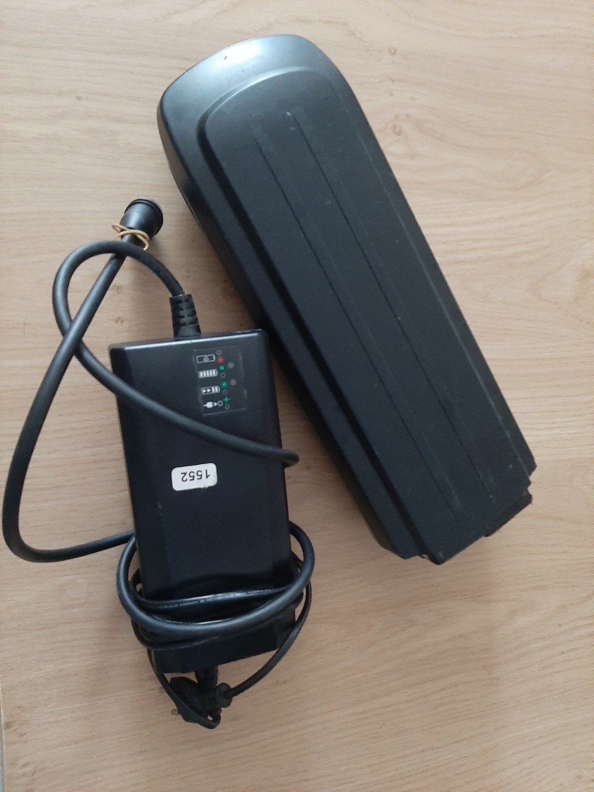 Gazelle fietsaccu met lader (416Wh), Gebruikt