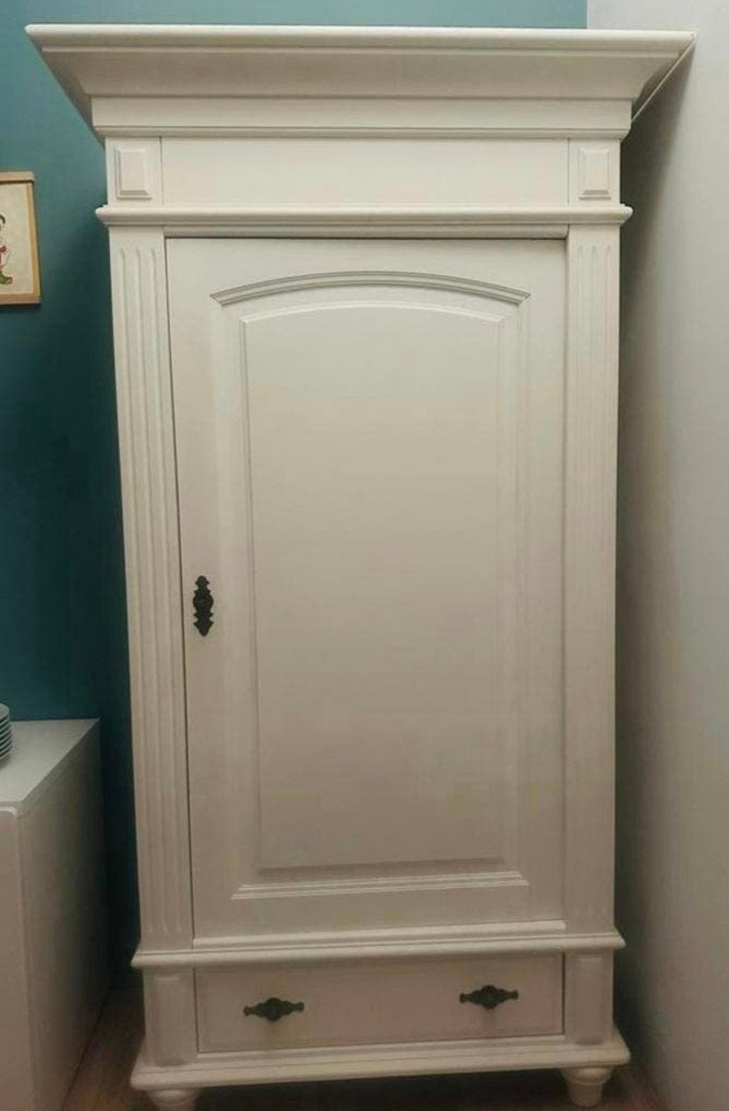 Brocante witte kleding kast voor kinderkamer, Antiek en Kunst, Ophalen of Verzenden