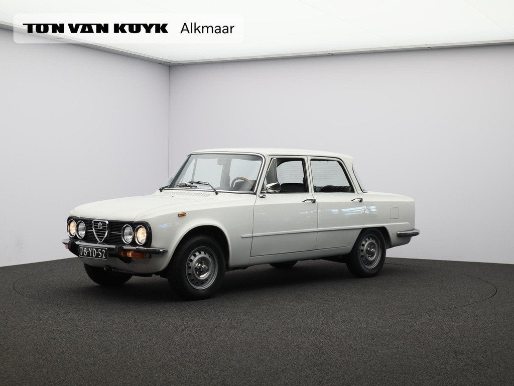 Alfa romeo Giulia super nuova 1300