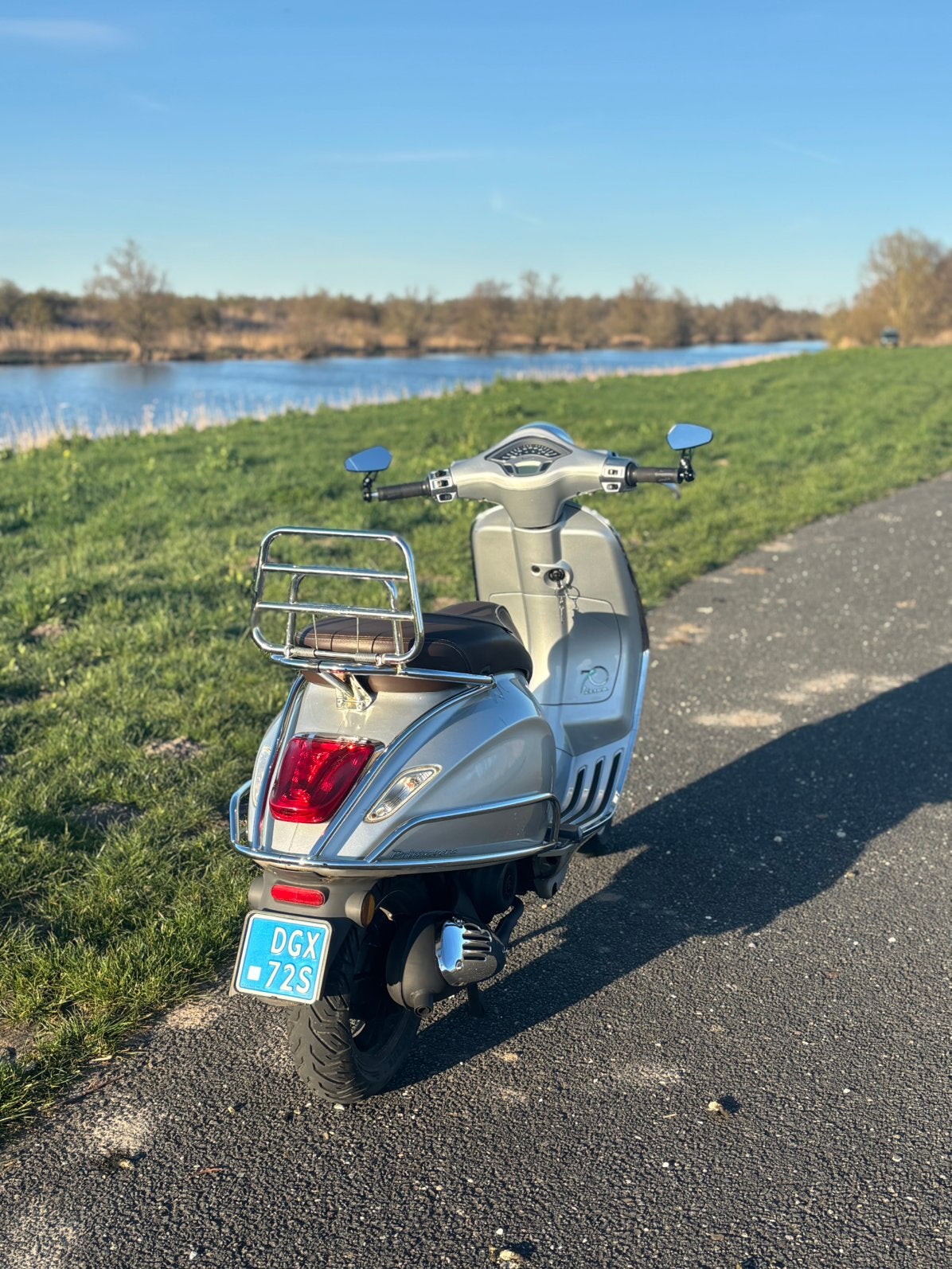 Vespa primavera, Ophalen, Zo goed als nieuw, Benzine, Overige modellen