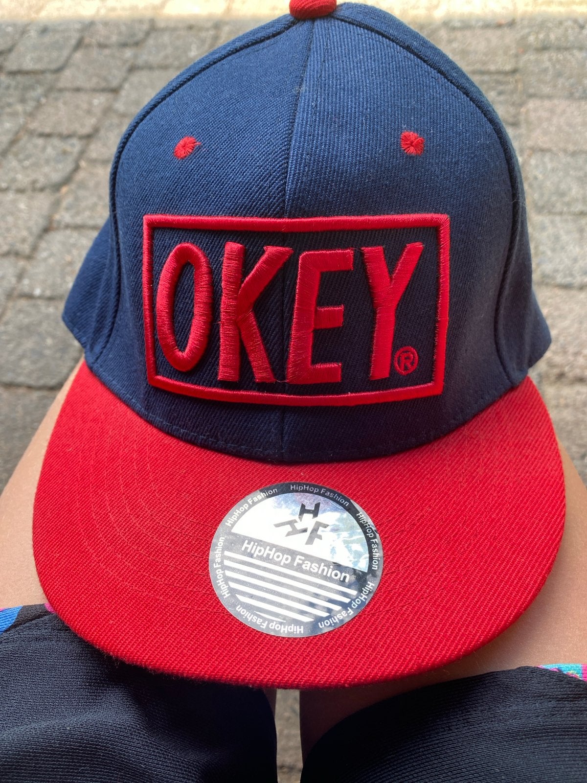 Okey HipHop Fashion Snapback Pet - 2 keer gedragen, Ophalen, Nieuw, One size fits all, Pet