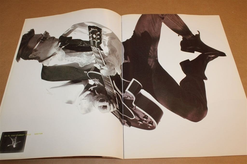 David Bowie Sound + Vision Tour 1990 — Programmaboek, Ophalen of Verzenden, Gelezen, Artiest