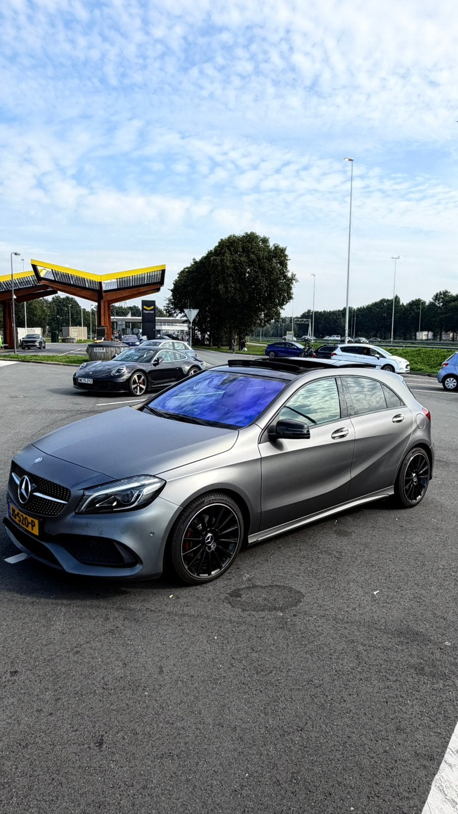Mercedes-Benz A-Klasse A200 1.6 Blue EFF Aut7 2016 Grijs, Auto's, 1295 kg, Bedrijf, 19 km/l, Panoramadak