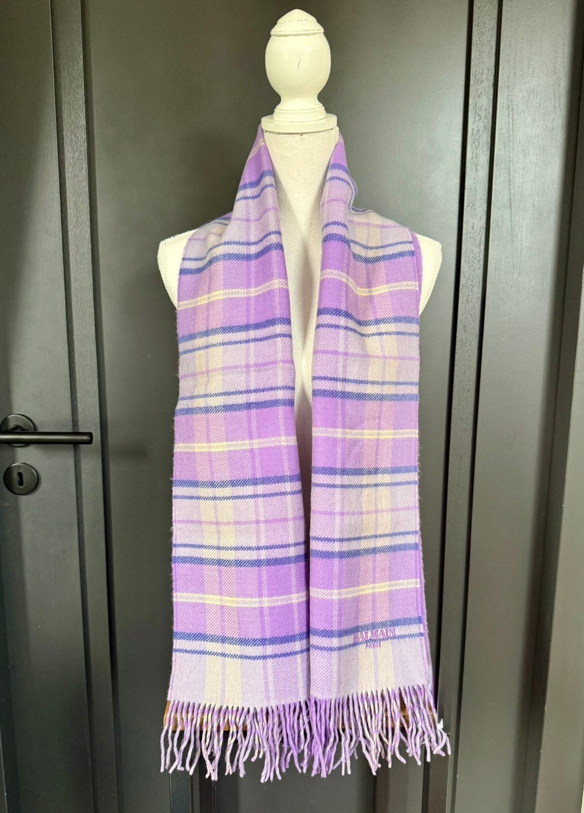 Foto 6 van Balmain Paris lilac geruite wol mix sjaal