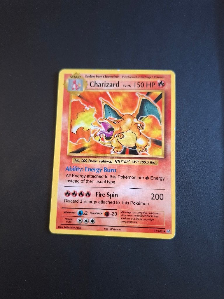 Pokemon kaart Charizard, Hobby en Vrije tijd, Verzamelkaartspellen | Pokémon, Ophalen of Verzenden, Zo goed als nieuw, Losse kaart