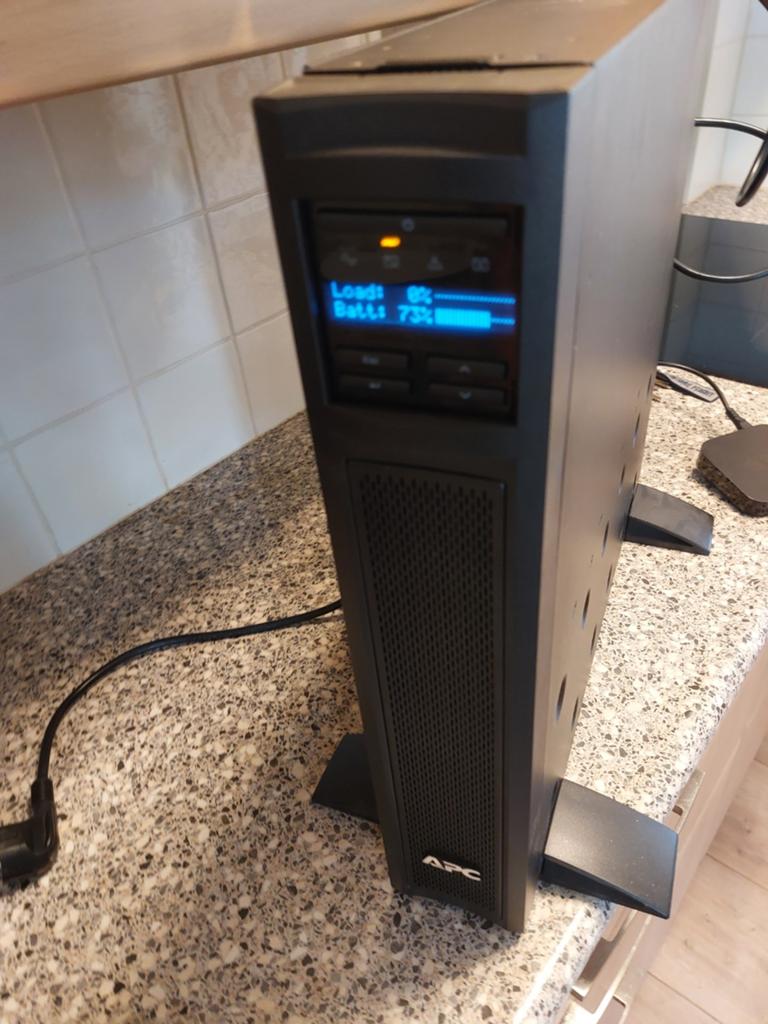 Apc ups, Ophalen of Verzenden, Gebruikt