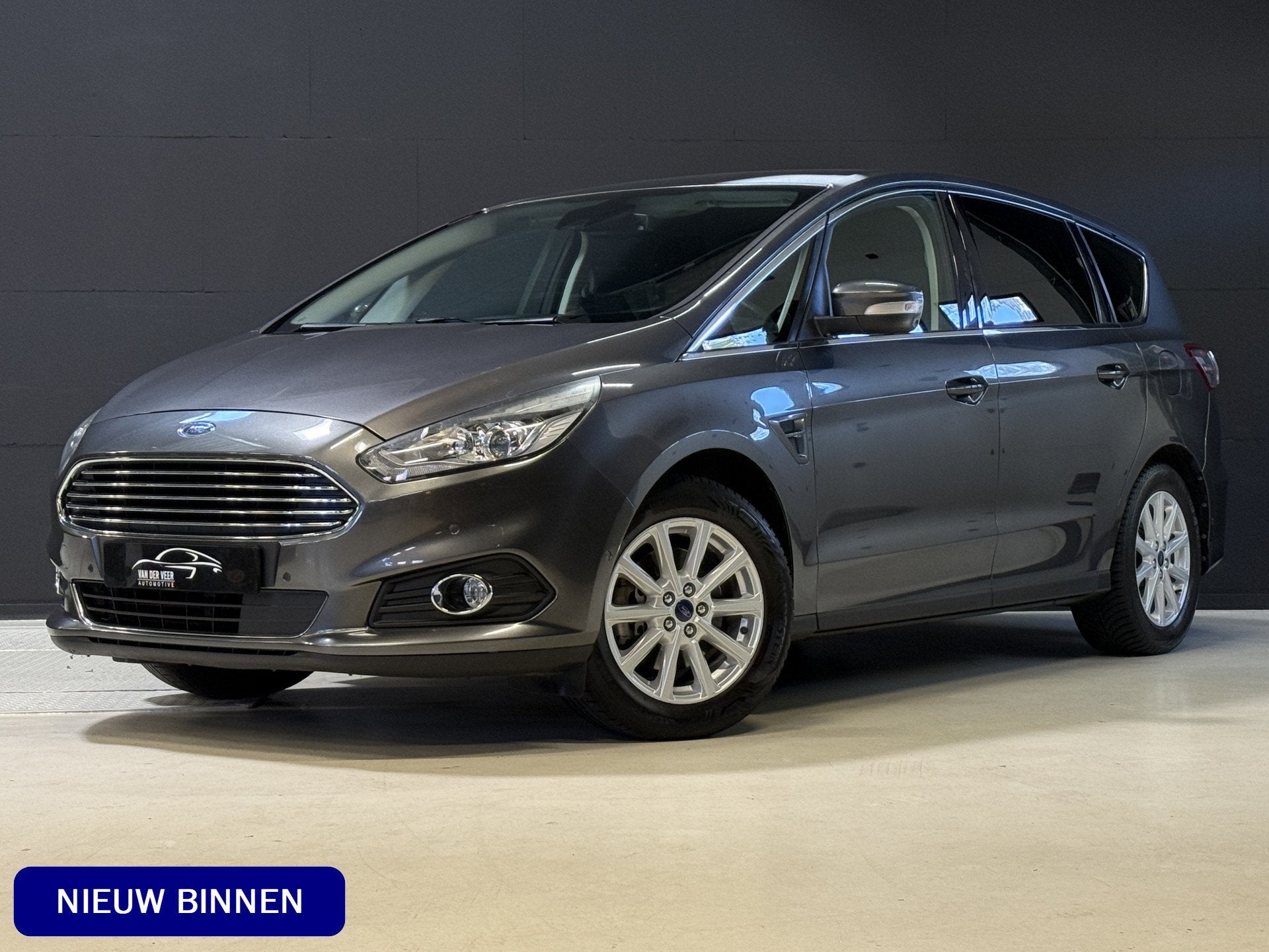 Ford S-Max 1.5 Titanium 7p. | Stoel/stuur verwarming | Trekh, Voorwielaandrijving, 4 cilinders, 160 pk, 7 stoelen