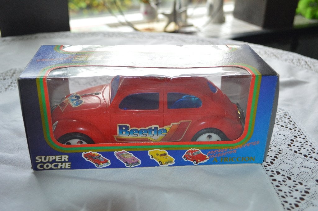 vw brilkever 1;24 rood, Ophalen of Verzenden, Zo goed als nieuw, Overige merken