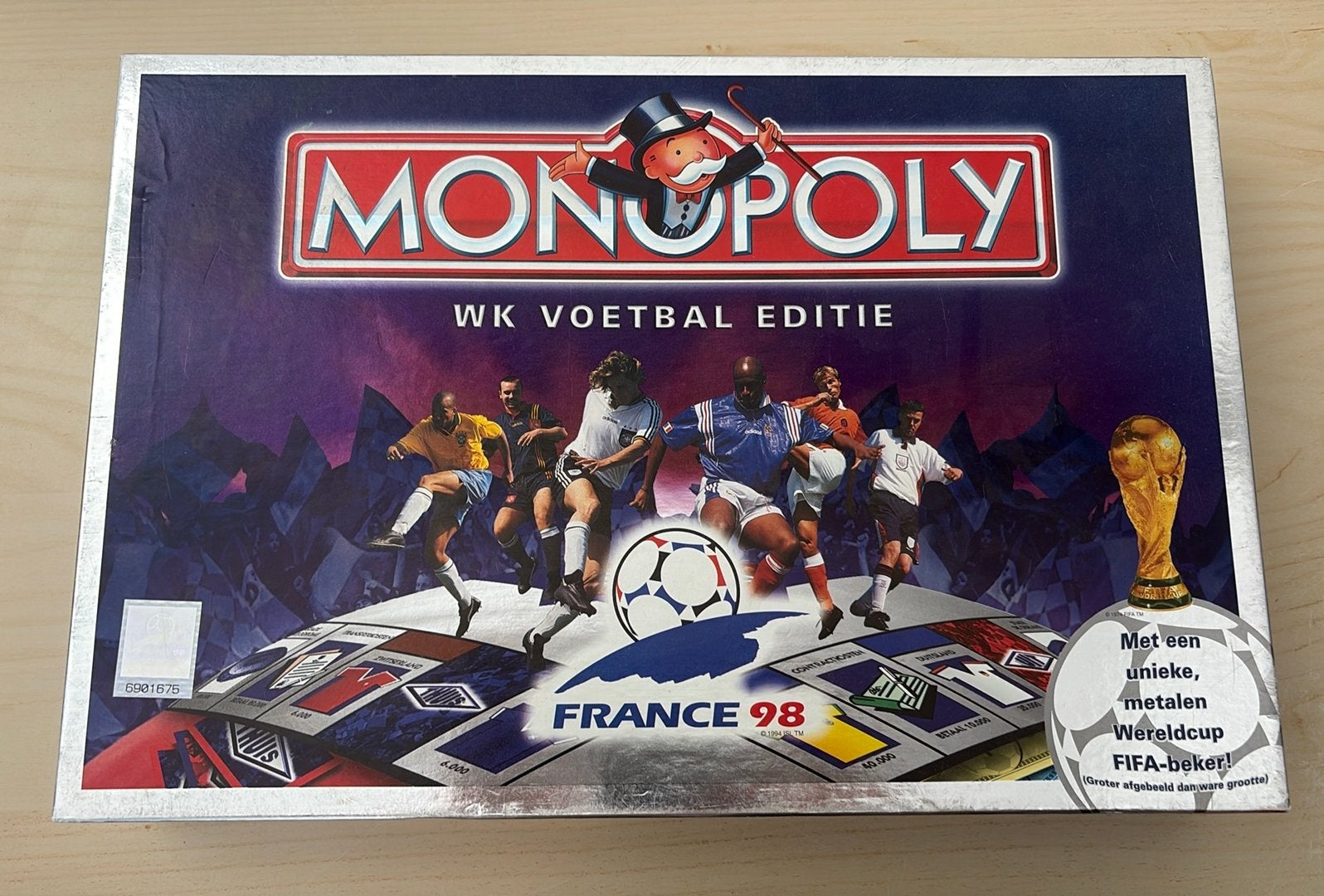 Monopoly WK voetbal editie, Ophalen of Verzenden, Zo goed als nieuw