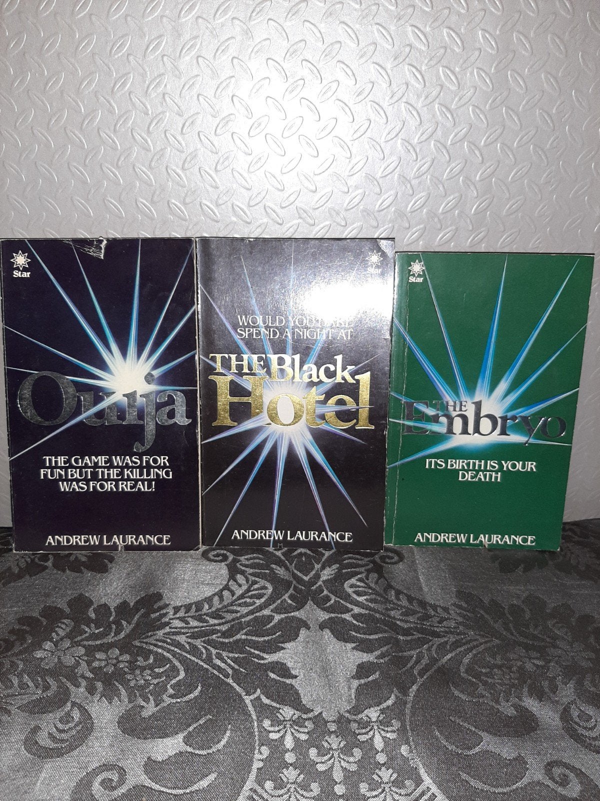 Andrew Laurance horrorboeken: Ouija, Black Hotel, Embryo, Ophalen of Verzenden, Gelezen, Andrew Laurance, Europa overig