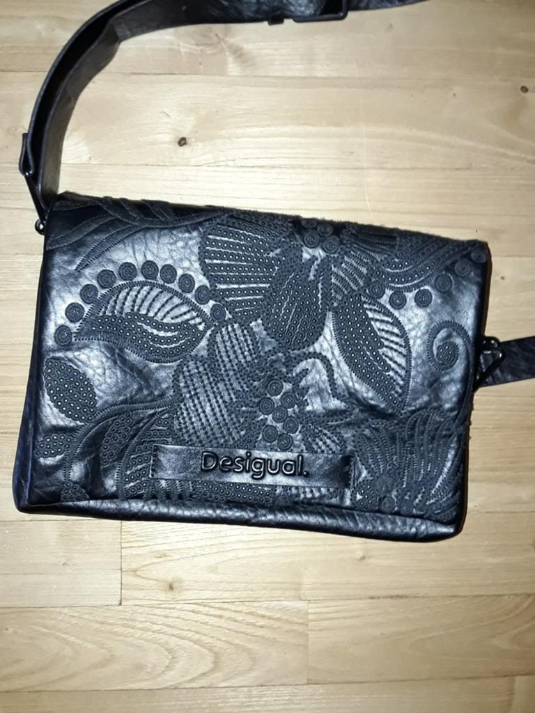 Zwarte Desigual tas, Ophalen of Verzenden, Zo goed als nieuw, Zwart