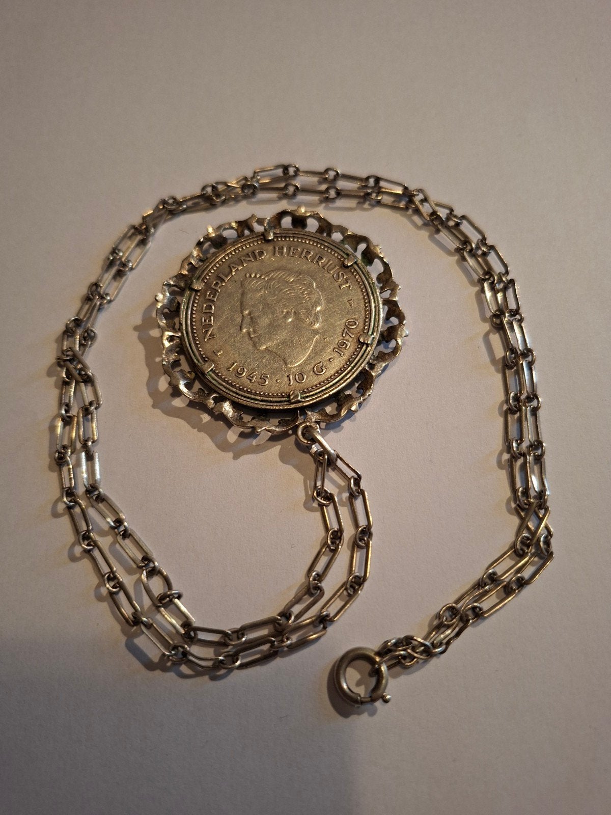 zilveren 10 gulden juliana, Gebruikt, Overige voorstellingen, Ophalen of Verzenden, Zilver