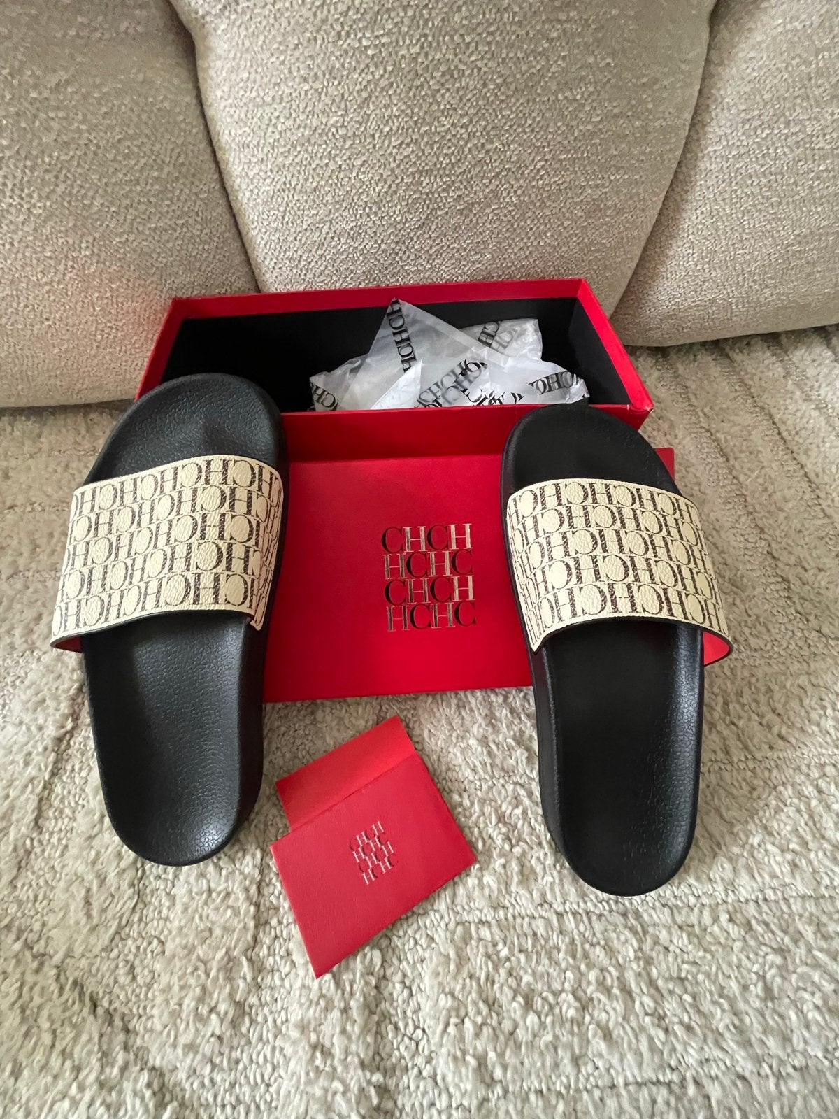 CH Carolina Herrera Slippers - nieuw maat 39, Ophalen of Verzenden, Nieuw, Zwart, Slippers