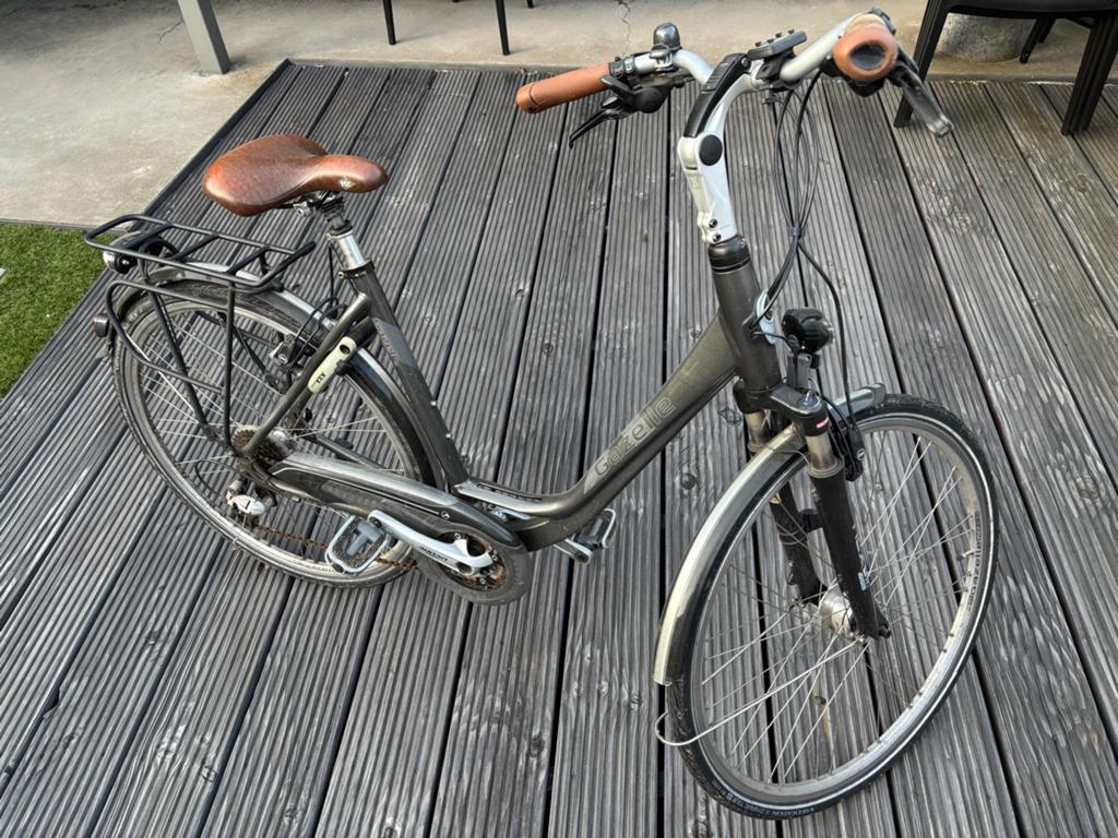 Gazelle fiets met Shimano Deore derailleurversnelling, Ophalen, Velgrem, Versnellingen, Gazelle