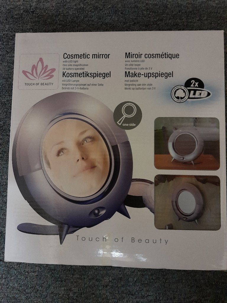 make-up spiegel zilver , ook roze of zwart, Ophalen of Verzenden, Nieuw, Roze, Gehele gezicht