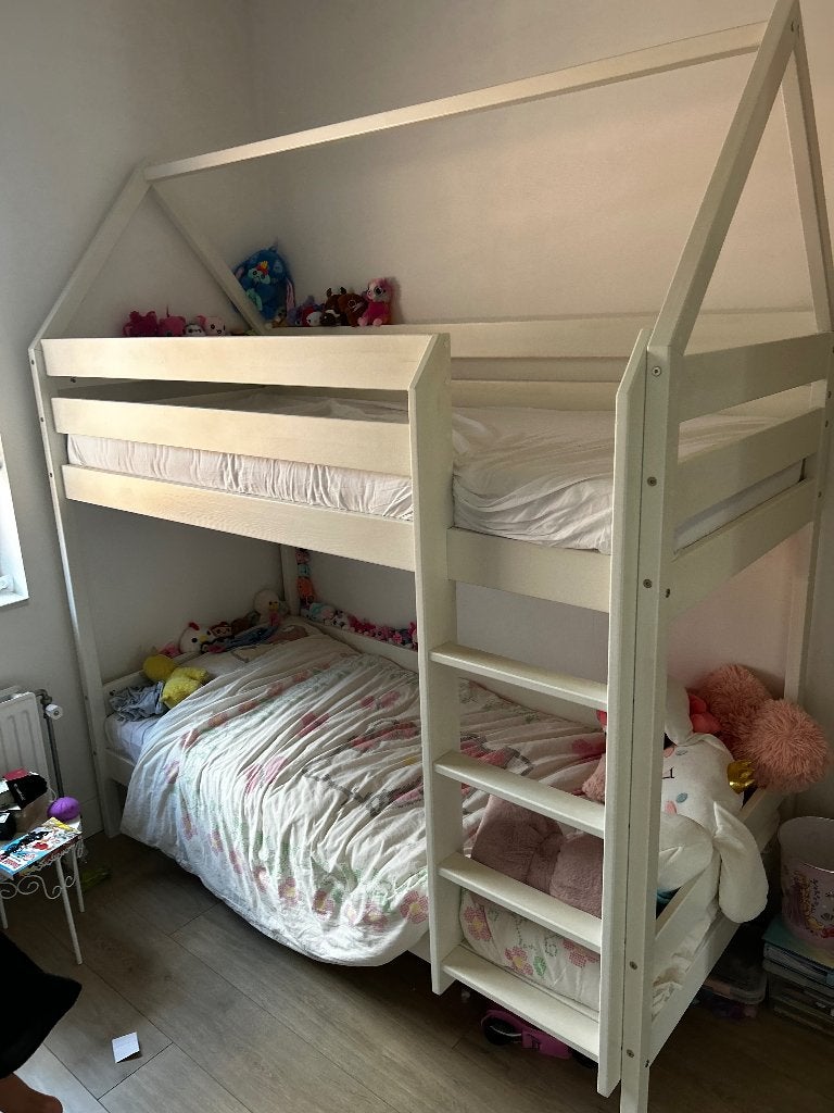 Prachtig Wit Kinderstapelbed Huisje 80x180 cm met Matrassen, Ophalen, Gebruikt, 90 cm, Tweepersoons