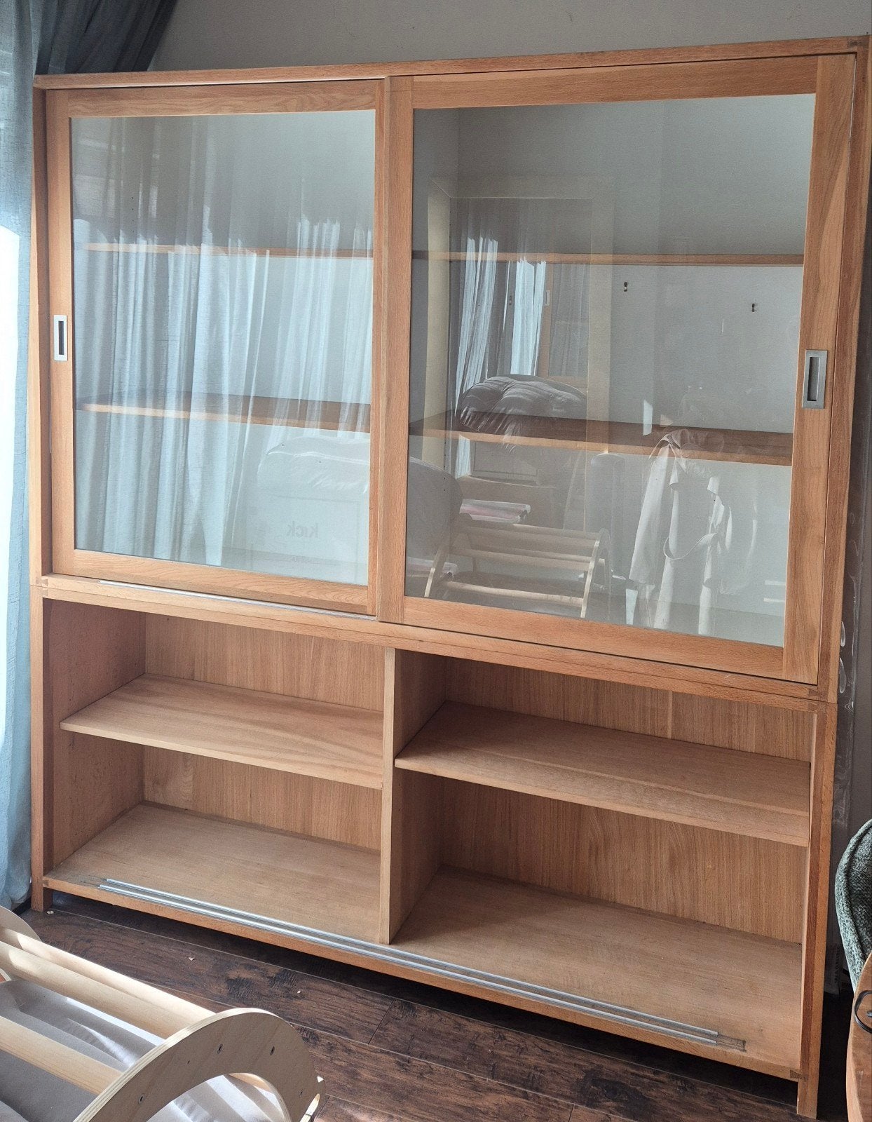 Strakke massieve en grote vitrinekast, zie omschrijving!, Ophalen, Glas, 200 cm of meer, 200 cm of meer