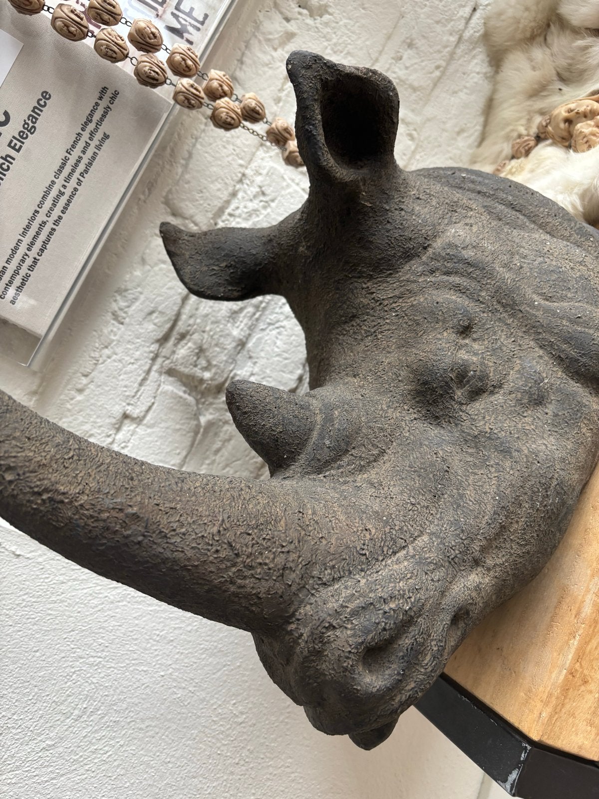 PTMD Neushoorn Decoratiebeeld - 45 cm hoog, Ophalen, Gebruikt, Overige materialen, Overige stijlen