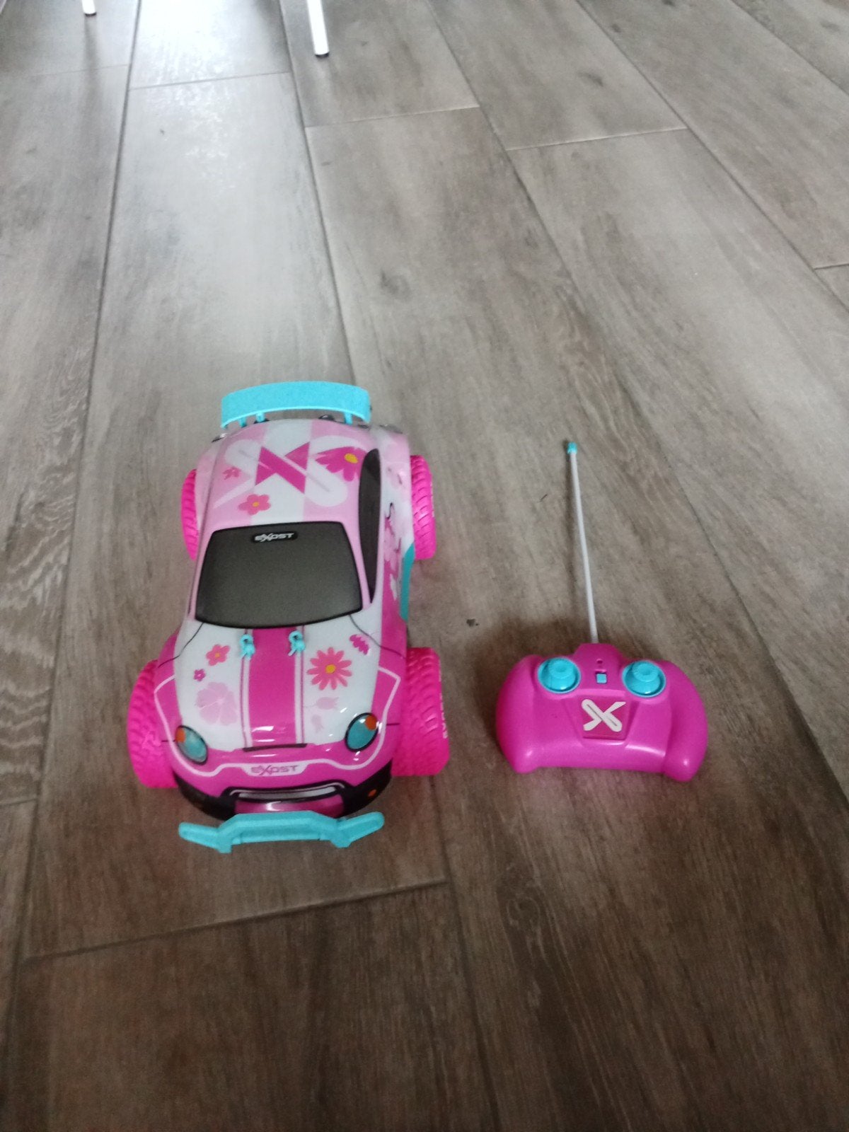 Exost RC auto roze - Zeer goed, amper gebruikt, Elektro, Auto offroad, Ophalen of Verzenden, Zo goed als nieuw
