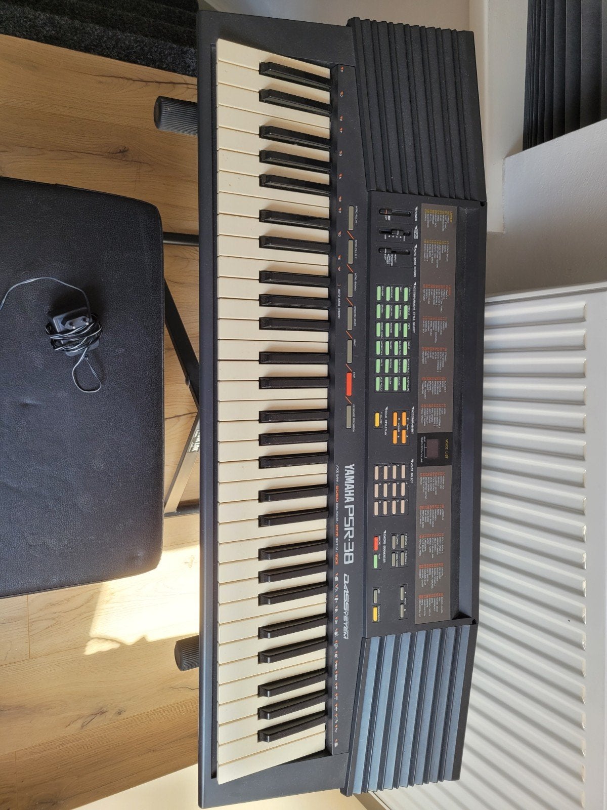 Keyboard met standaard en kruk, Muziek en Instrumenten, Keyboards, Ophalen, 61 toetsen, Yamaha