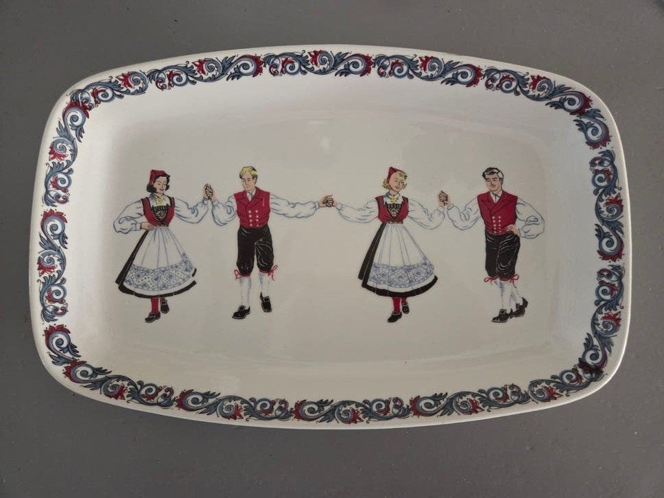 Figgjo Flint Serveerschaal Hardanger Dansers, Ophalen of Verzenden