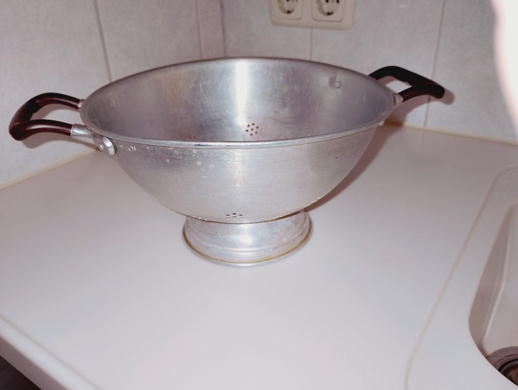 vintage aluminium vergiet, Antiek en Kunst, Ophalen of Verzenden