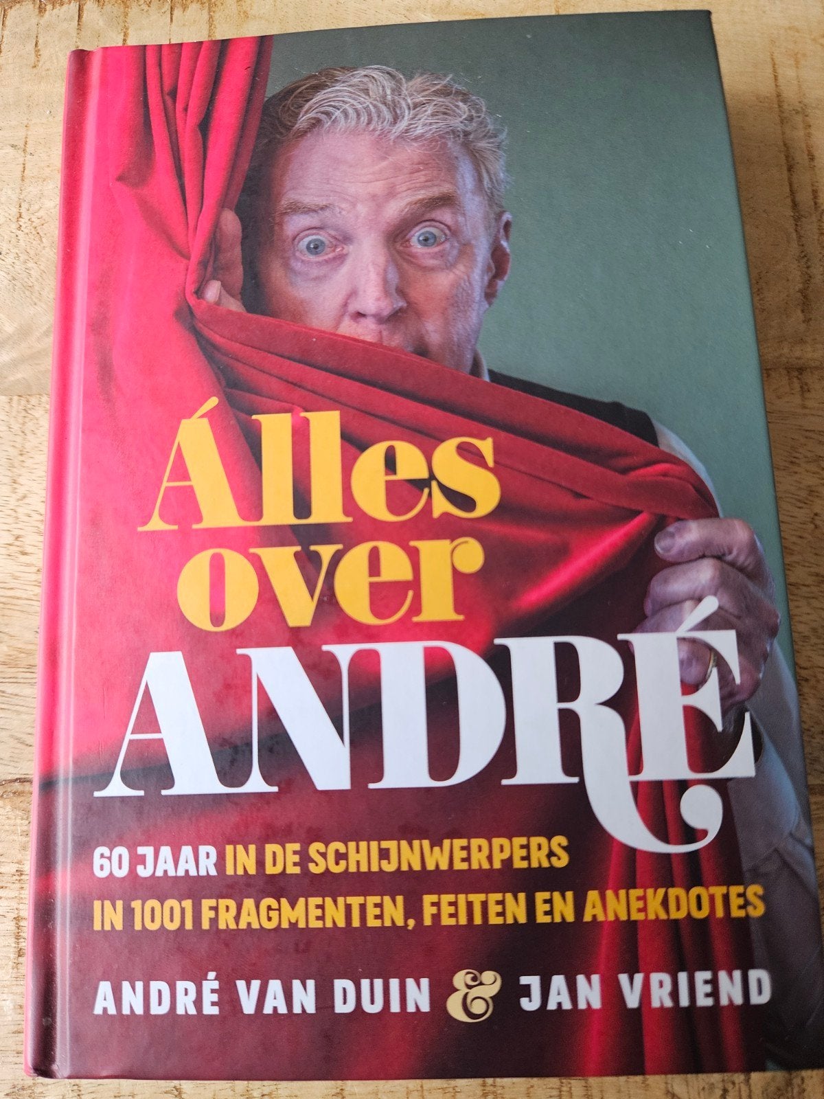 Alles over André - André van Duin & Jan Vriend, Boeken, Ophalen of Verzenden, Zo goed als nieuw, André van Duin & Jan Vriend, Film, Tv en Media