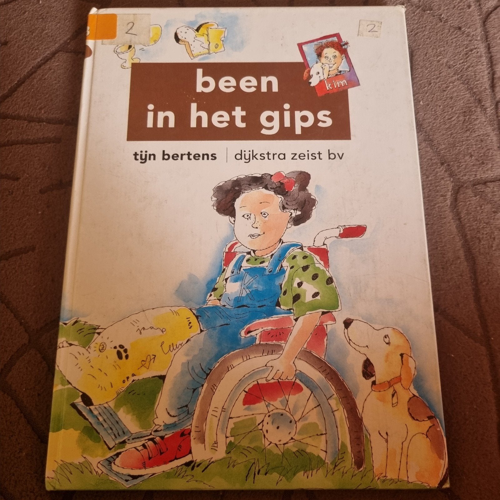 Een been in het gips - Tijn Bertens (Kim-serie), Ophalen of Verzenden, Gelezen, Tijn Bertens, Fictie algemeen