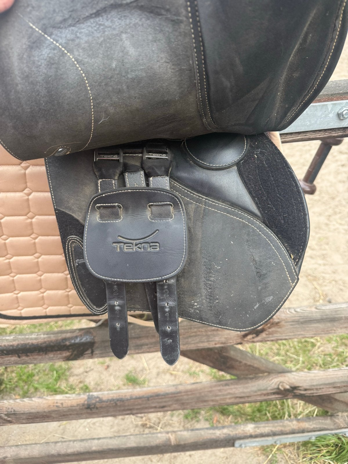 16,5 inch springzadel tekna, Dieren en Toebehoren, Ophalen of Verzenden, Springen