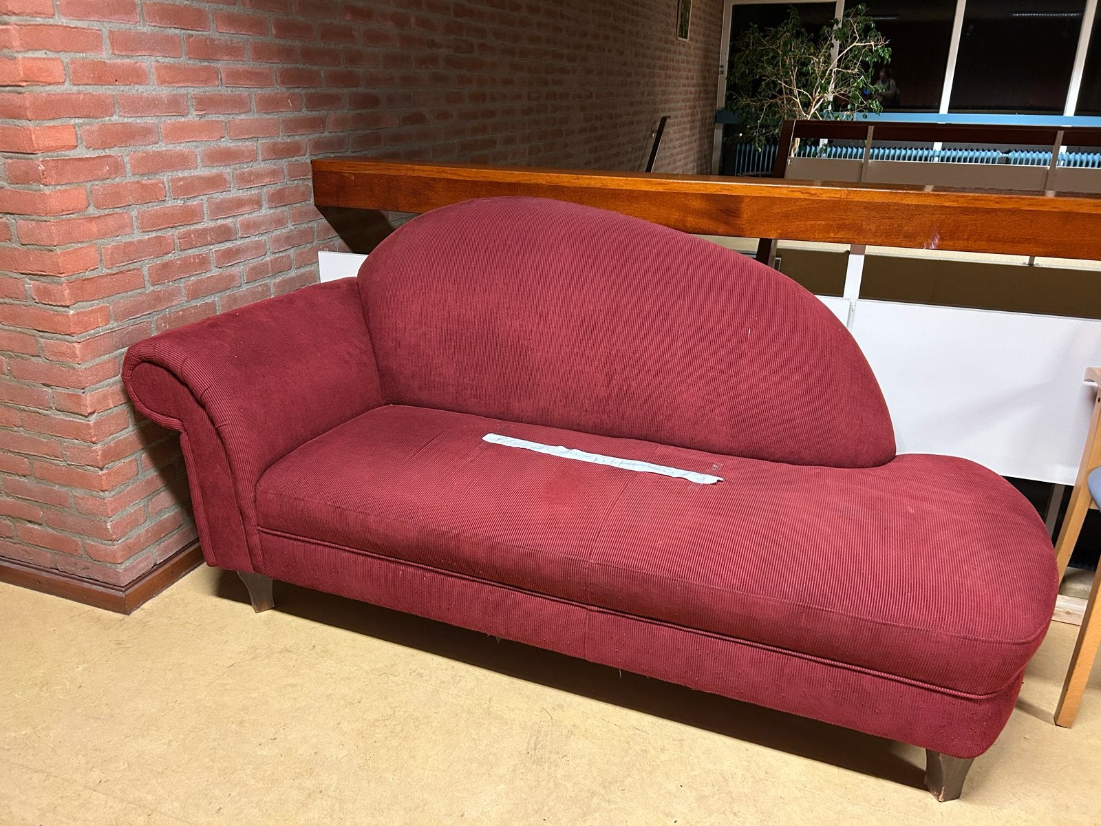 Comfortabele rode chaise longue - Tweedehands, Ophalen, Gebruikt, Eenpersoons, 150 tot 200 cm