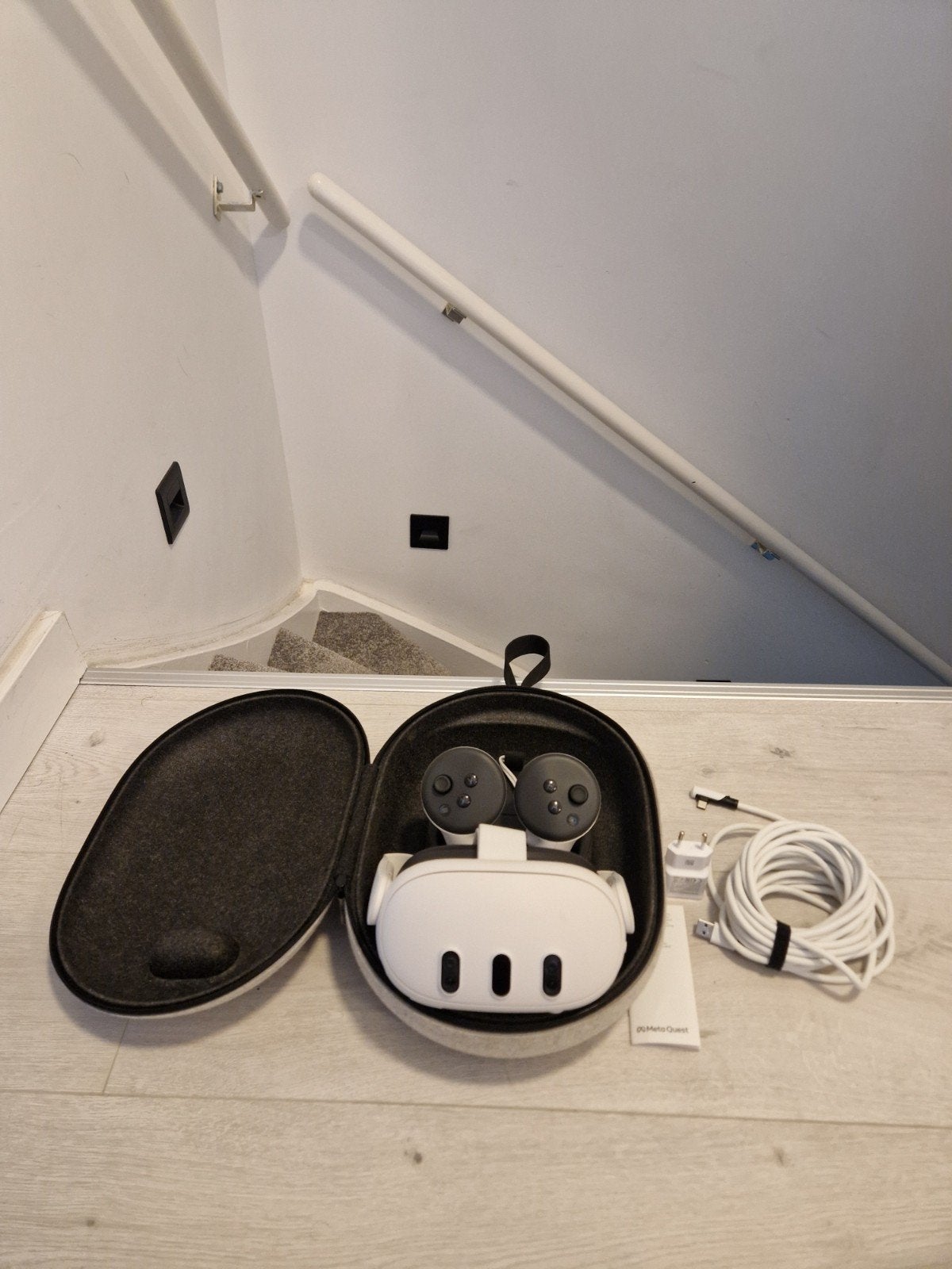 Meta Quest 3 512GB met travelcase & 6m link kabel, Ophalen of Verzenden, Zo goed als nieuw, VR-bril, Pc
