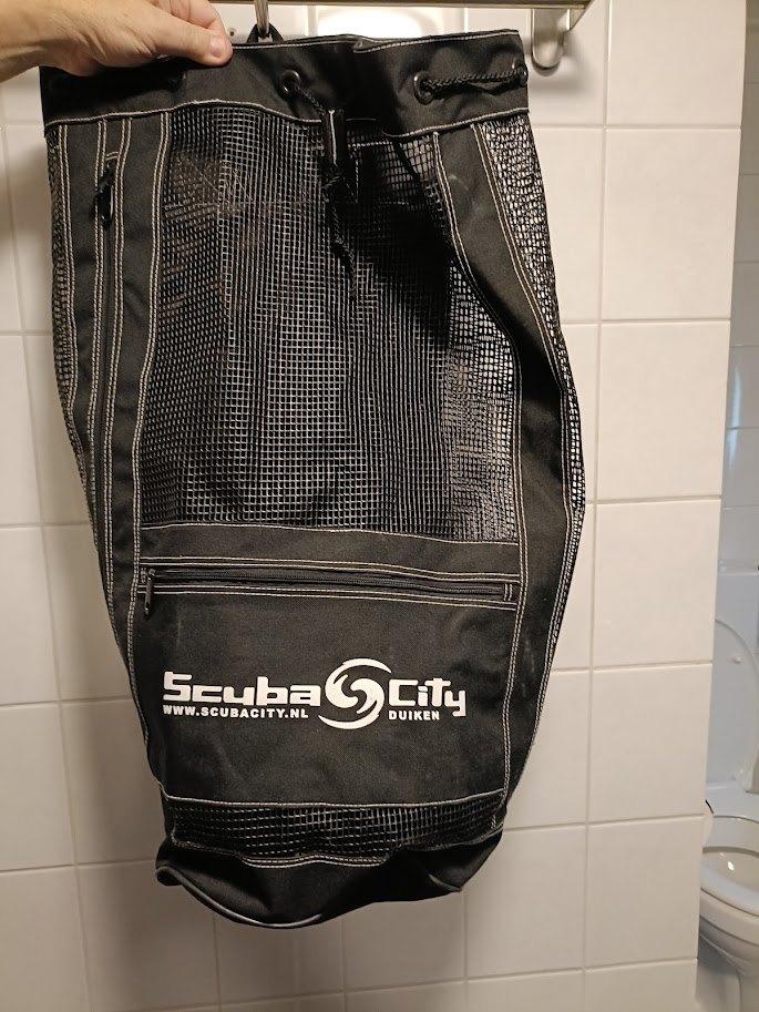 duiksport tas / rugzak, Watersport en Boten, Duiken, Ophalen of Verzenden, Zo goed als nieuw