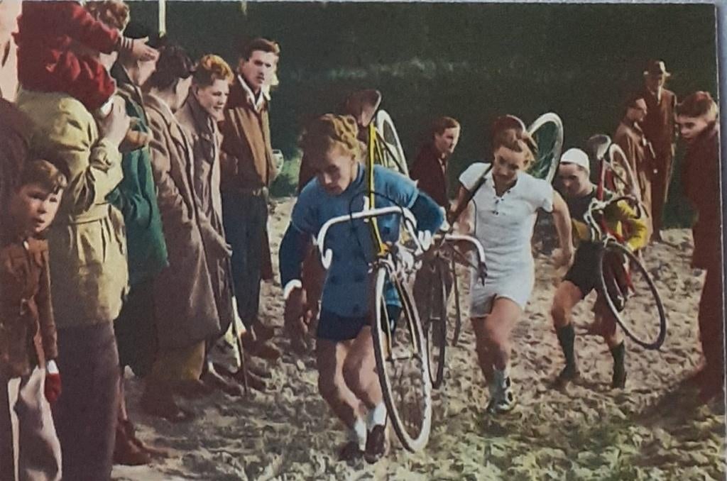40 sporten nrs. 100,108,110,111,112,113,115,116,117, Ophalen of Verzenden, Zo goed als nieuw
