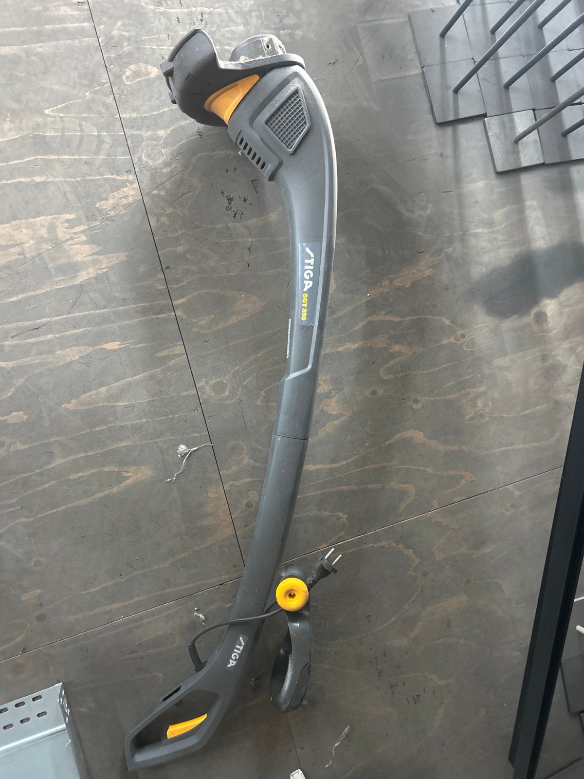 Stiga SGT 350 Elektrische Grastrimmer - Zo goed als nieuw, Ophalen, Zo goed als nieuw, 30 tot 50 cm, Elektrisch