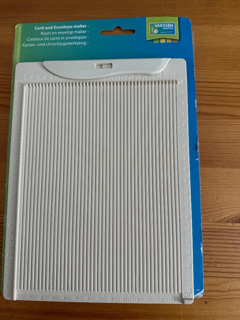 Vaessen Creative Kaart en Envelop maker, Ophalen of Verzenden, Zo goed als nieuw, Overige thema's, Pons of Mal