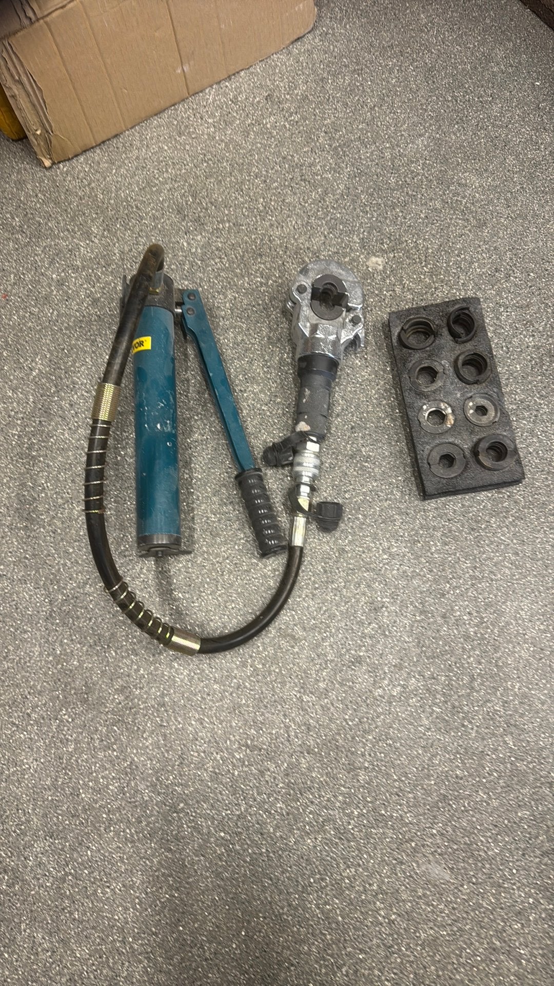 VEVOR 6T Hydraulische krimptang, Doe-het-zelf en Verbouw, Ophalen, Zo goed als nieuw