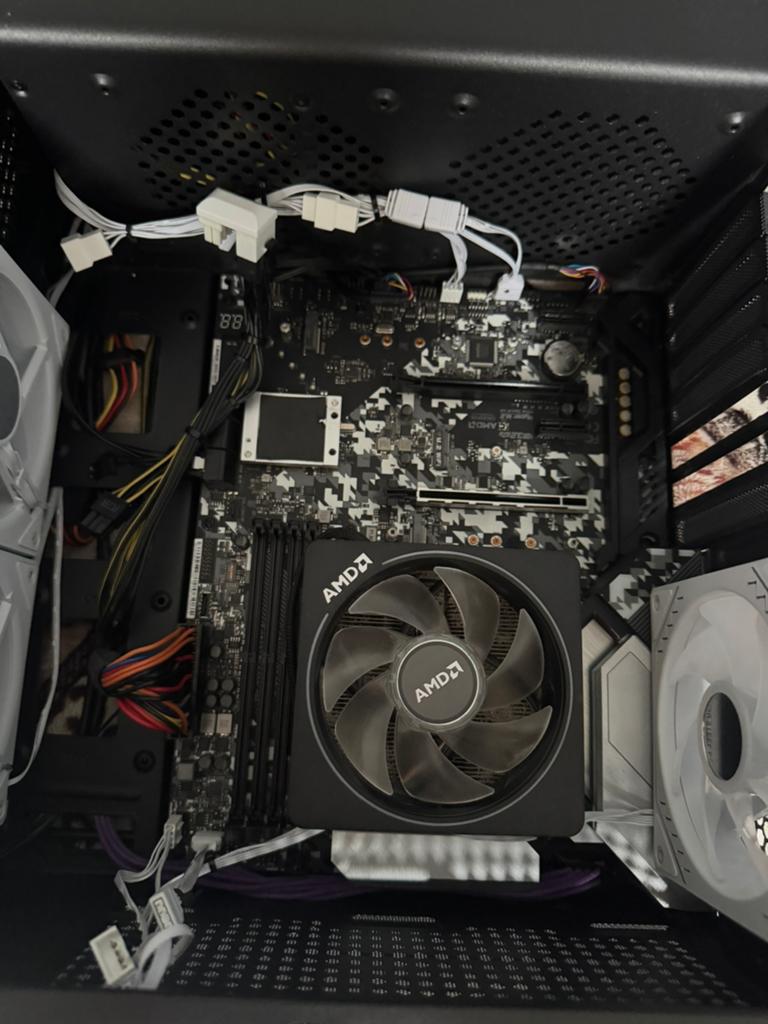 Ryzen 7 5800X + ASRock B550 Steel Legend set + koeler, Computers en Software, Processors, Ophalen