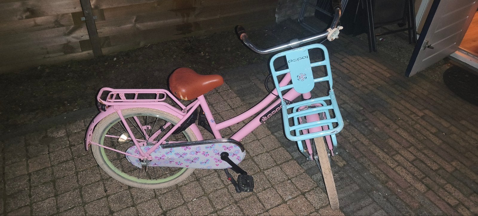 Roze kinderfiets 22 inch, Fietsen en Brommers, Ophalen, Terugtraprem, 22 inch, Gebruikt