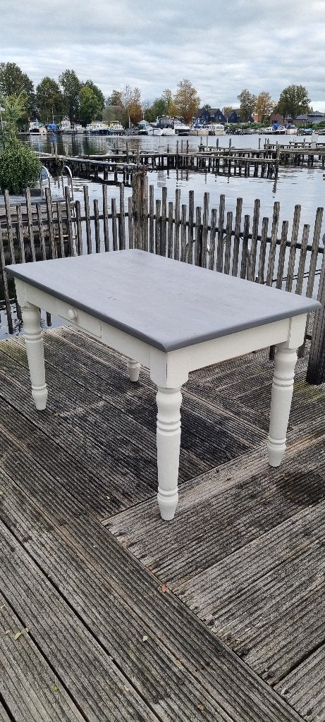Stoere handgemaakte grenen eettafel, Huis en Inrichting, Tafels | Eettafels, Ophalen, 100 tot 150 cm, 50 tot 100 cm, Zo goed als nieuw