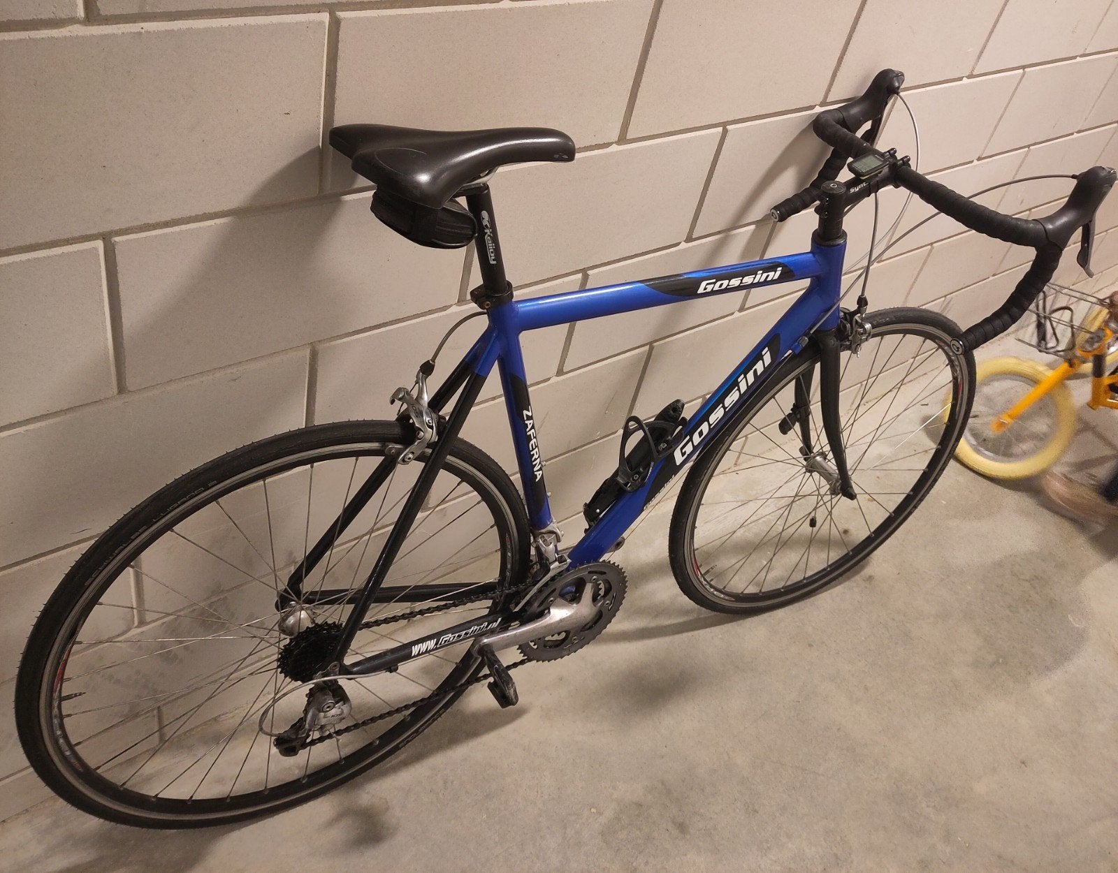 Gossini Zaferno racefiets met Shimano 105 en accessoires, 28 inch, Gebruikt, Velgrem, Aluminium