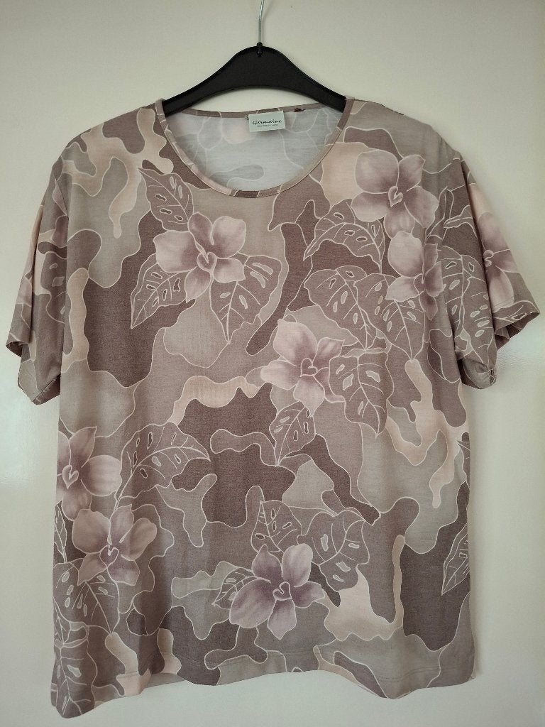 T-shirt maat L in bruin/beige-tinten, Beige, Maat 42/44 (L), Ophalen of Verzenden, Korte mouw