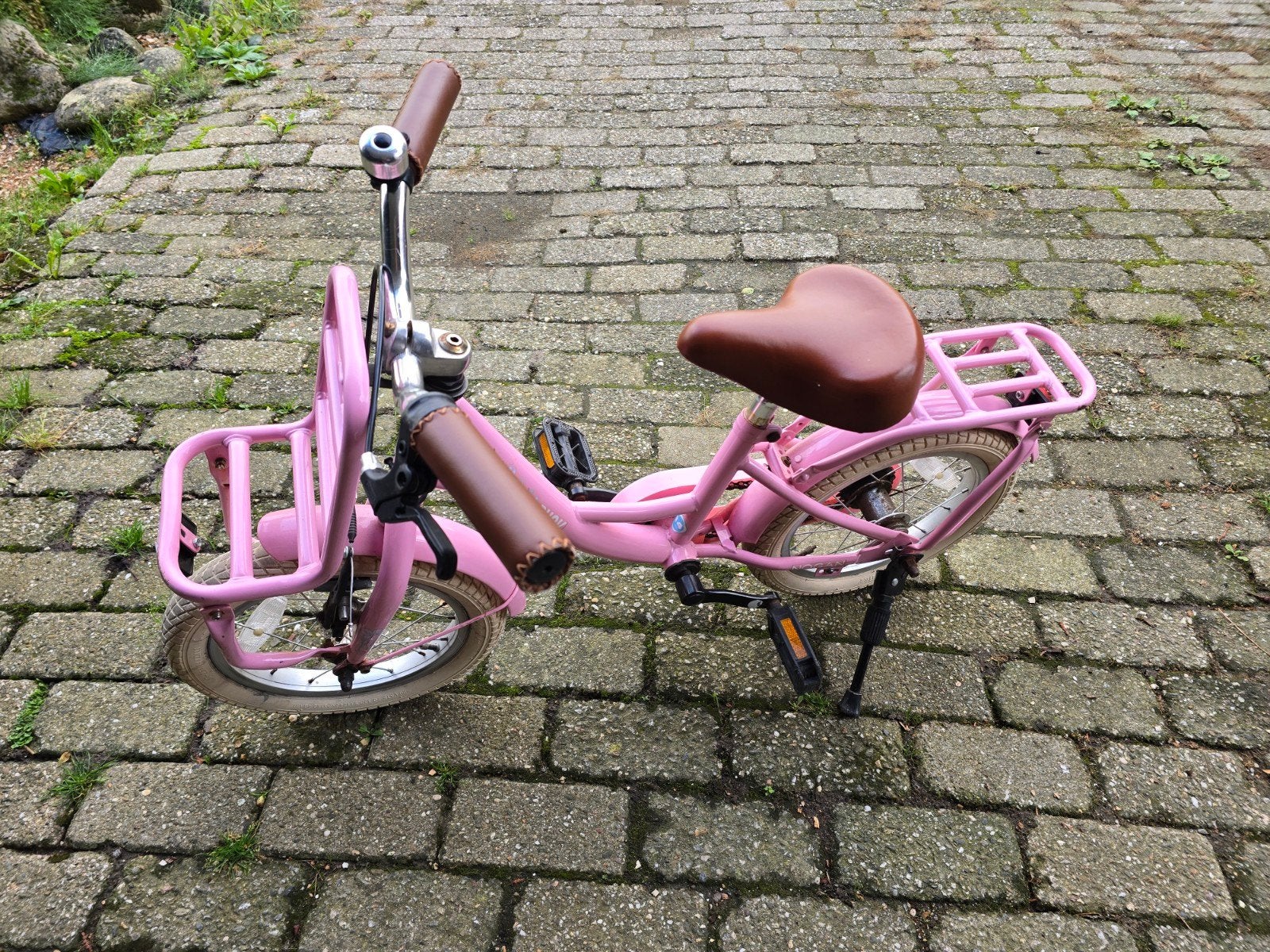 Roze Puck Nogan 14 inch kinderfiets, Fietsen en Brommers, Ophalen, Terugtraprem, Gebruikt, Minder dan 16 inch