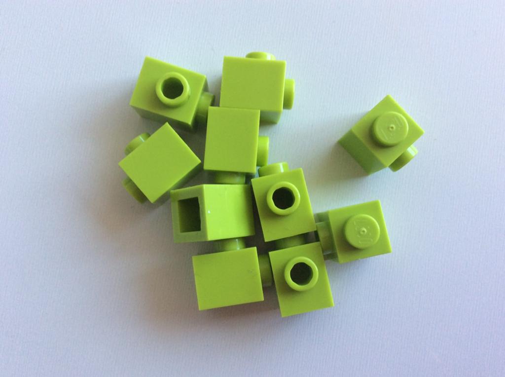 Lego 10 steentes 1x1 met 1 extra nopje lime, Ophalen of Verzenden, Nieuw, Losse stenen, Lego
