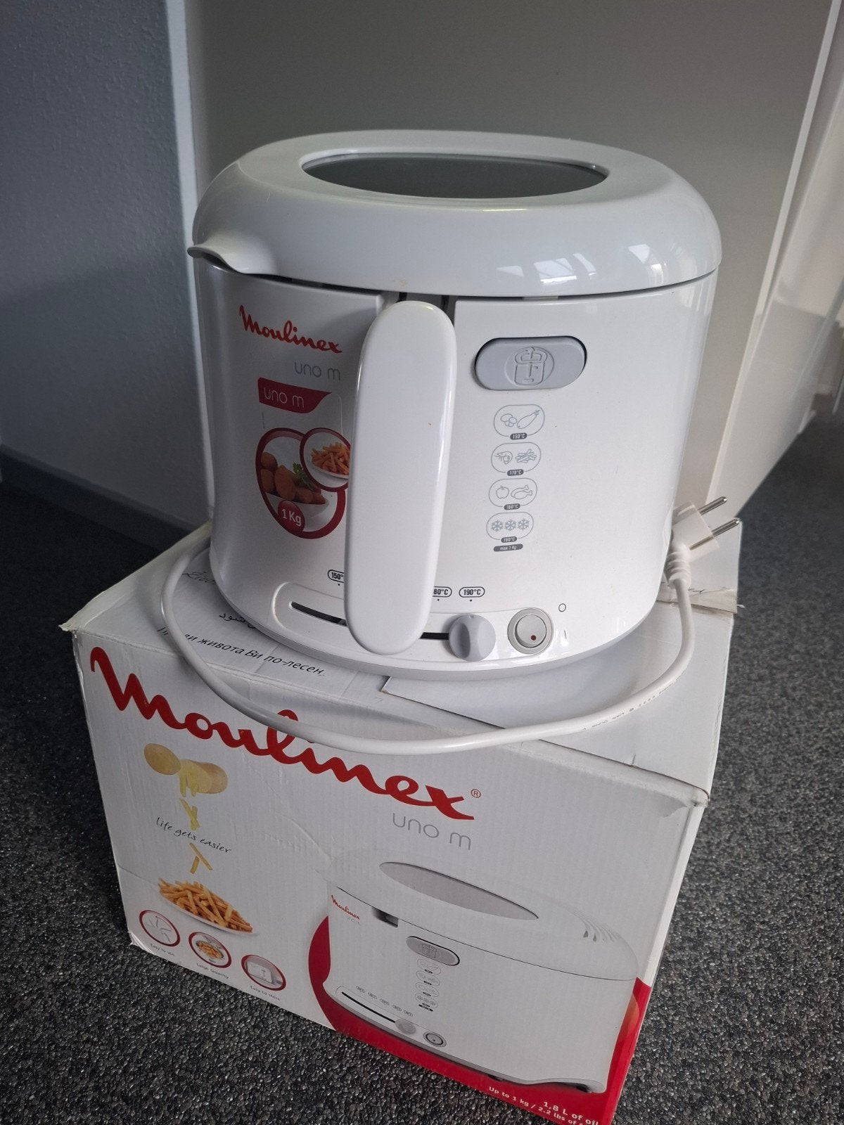Moulinex Uno M Friteuse - Zo goed als nieuw, 1 tot 2 liter, Ophalen, Zo goed als nieuw, Uitneembare binnenpan