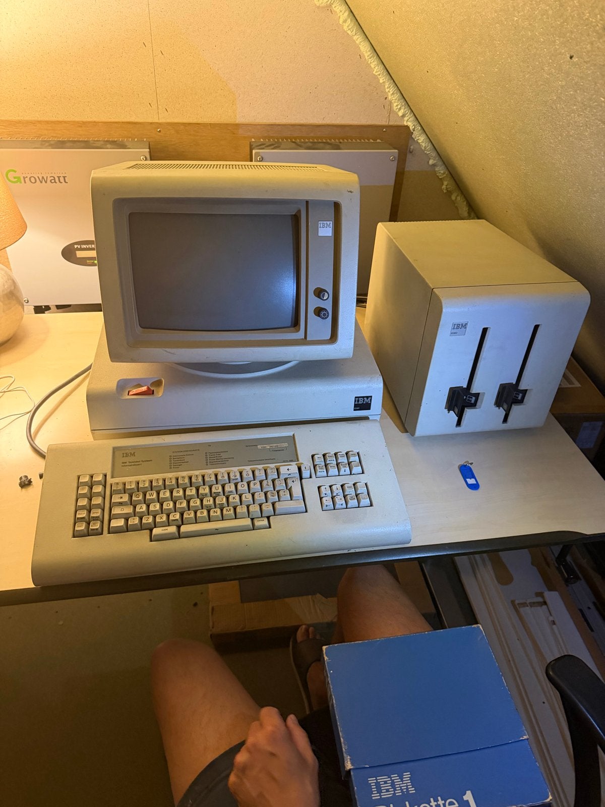 Vintage IBM 6580 Displaywriter Systeem met Floppy Drives, Computers en Software, Ophalen of Verzenden