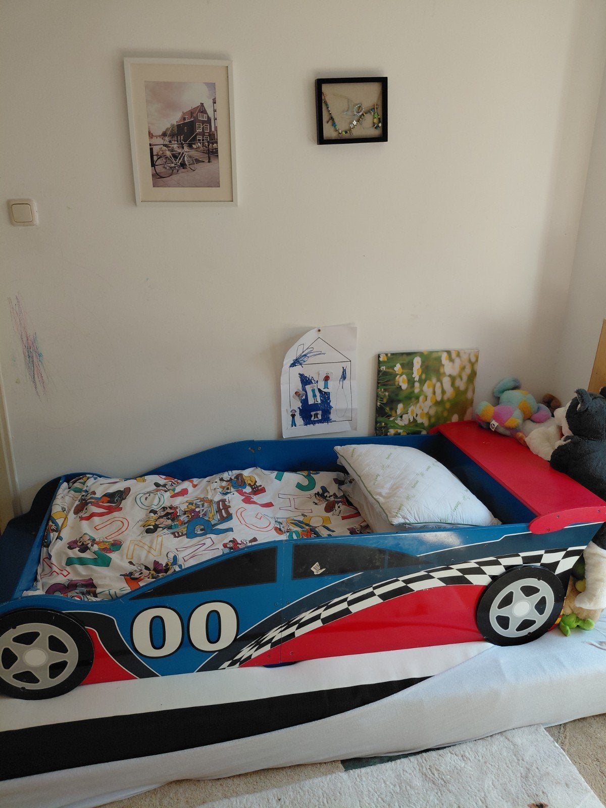 Raceauto kinderbed - Perfect voor jonge coureurs!, Gebruikt, 90 cm, Eenpersoons, Blauw