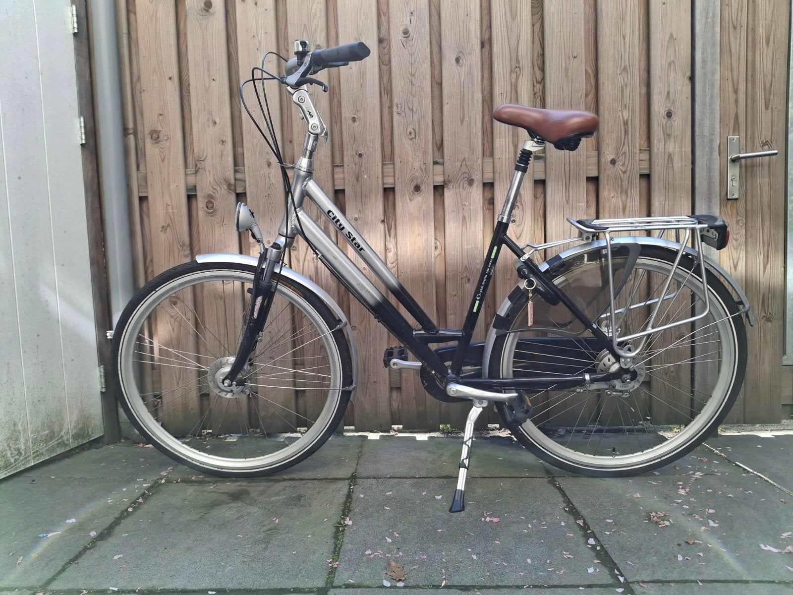 Fiets dames, damesfiets. 28 inch, Gebruikt, Versnellingen, 56 cm of meer, Ophalen