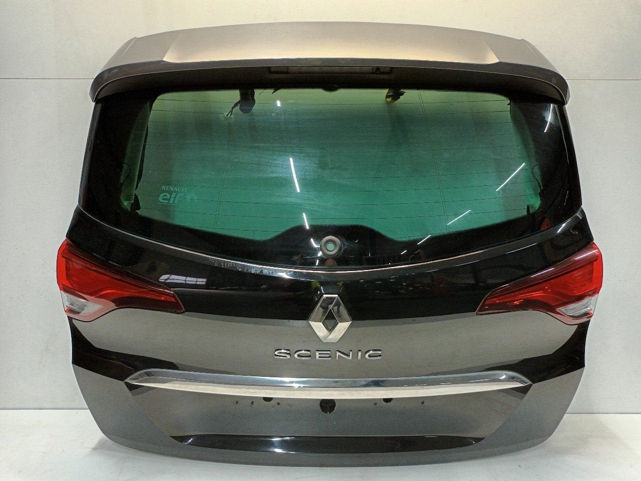 Achterklep Renault Scénic, Auto-onderdelen, Onderdelen@venauto.nl, Van der Ven Autorecycling B.V., Gebruikt, Ettenseweg 76, 4706 PB Roosendaal, The Netherlands